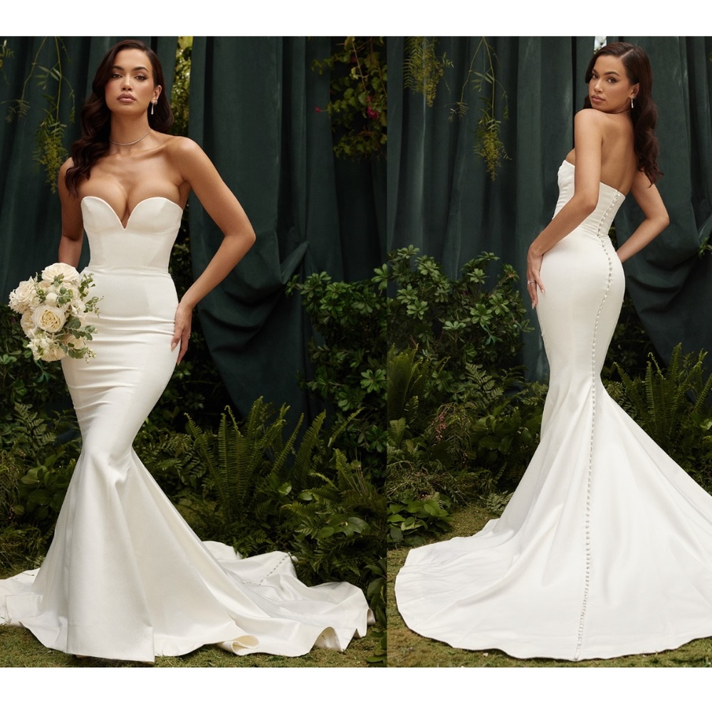 HOUSE OF CB 'Giselle' Ivory Satin Strapless Bridal‎ Gown NWOT size XS